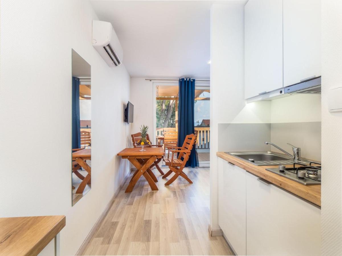 Mediteran Travel Mobile Homes Galeb Omiš Dış mekan fotoğraf